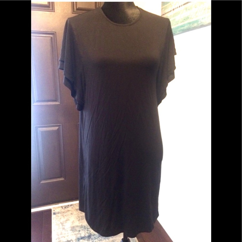 THYME AND HONEY Black Flutter Sleeve Dress